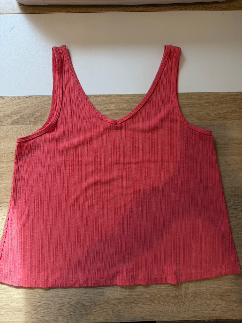 SO Ribbed V-Neck Cropped Tank Top - Coral